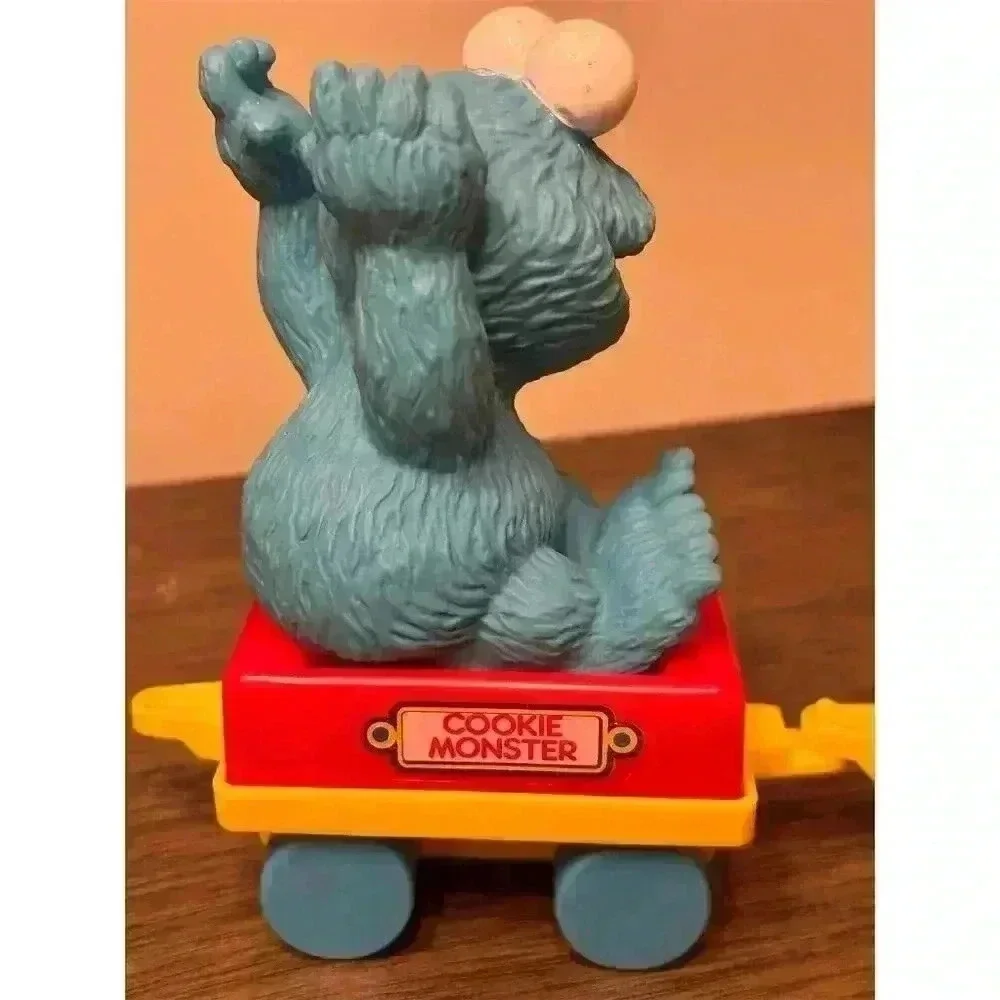 Vintage 1989 ILLCO Sesame Street Wind-Up Train Set Toy Bert, Cookie, Big Bird - Picture 8 of 13